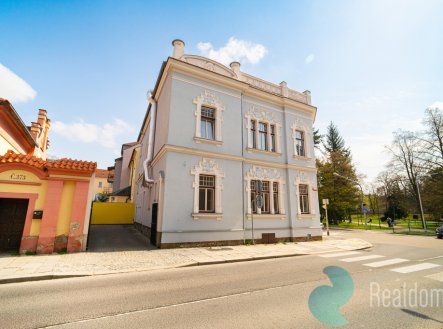 Prodej nájemního domu, 413 m²