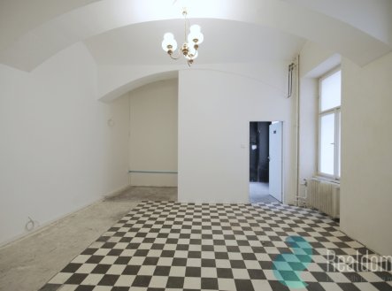 Pronájem kanceláře, 76 m²