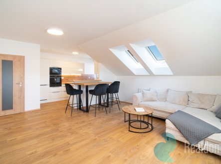 Prodej bytu, 3+kk, 97 m²