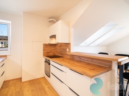 Prodej bytu, 3+kk, 97 m²