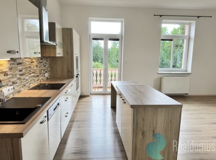 Pronájem bytu, 2+1, 79 m²