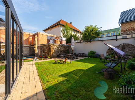 Prodej jiné komerční nemovitosti, 953 m²