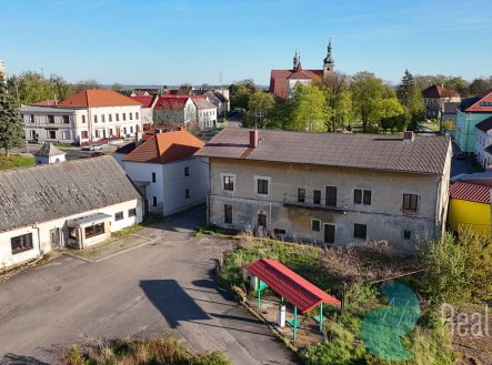 Prodej výrobní prostory, 3 000 m²