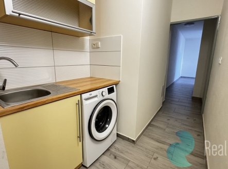 Pronájem bytu, 1+1, 30 m²