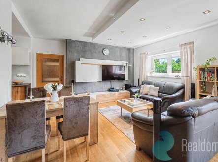 Prodej bytu, 3+kk, 86 m²