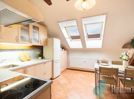 Pronájem bytu, 2+1, 64 m²
