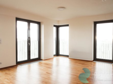 Pronájem bytu, 3+kk, 95 m²