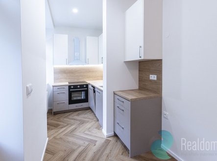 Pronájem bytu, 2+kk, 56 m²
