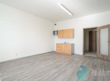 Pronájem kanceláře, 35 m²