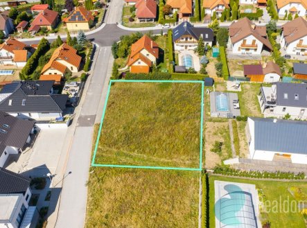 Prodej pozemku pro bydlení, 1 045 m²