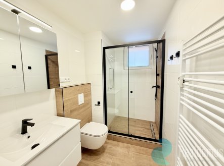 Pronájem bytu, 3+kk, 75 m²