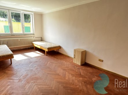 Pronájem bytu, 3+1, 77 m²