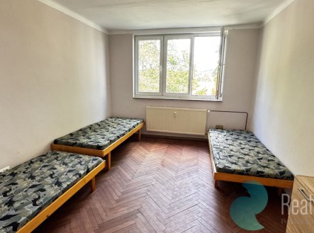 Pronájem bytu, 3+1, 77 m²