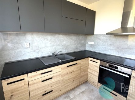 Pronájem bytu, 3+1, 66 m²