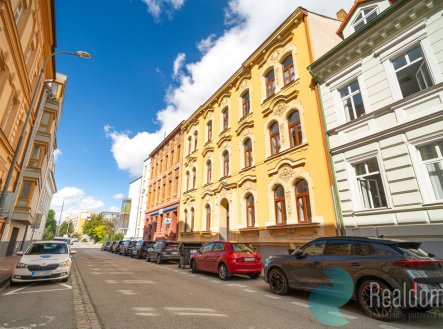 Prodej nájemního domu, 647 m²