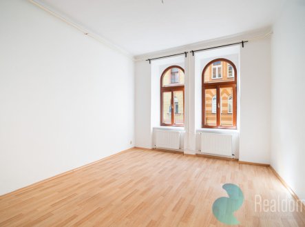 Prodej nájemního domu, 647 m²