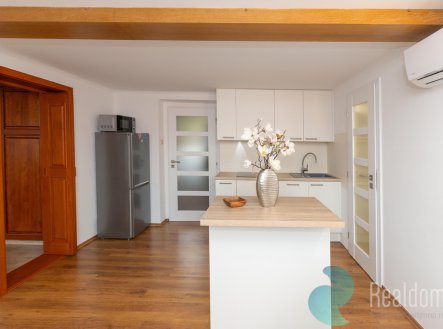 Pronájem bytu, 2+kk, 50 m²