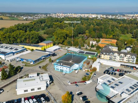 Pronájem skladu, 807 m²