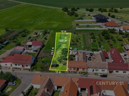 Prodej pozemku pro bydlení, 1 020 m²