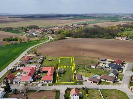 Prodej pozemku pro bydlení, 2 756 m² obrázek