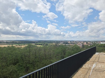 Pronájem bytu, 4+kk, 110 m²