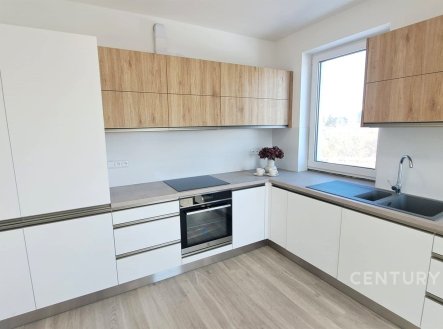 . | Pronájem bytu, 2+kk, 63 m²