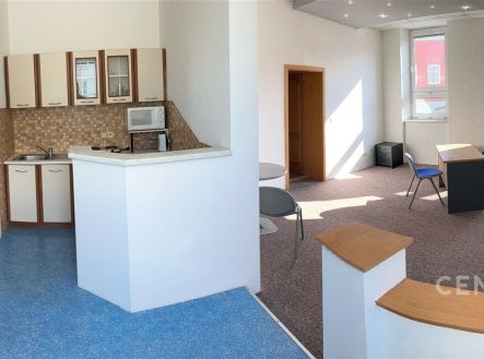 Pronájem kanceláře, 60 m²