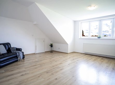 Pronájem bytu, 3+kk, 74 m²