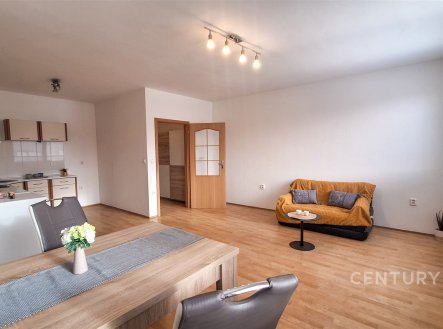 Pronájem bytu, 2+kk, 61 m²
