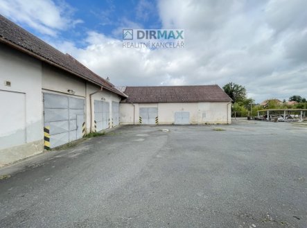 Prodej výrobní prostory, 1 500 m²