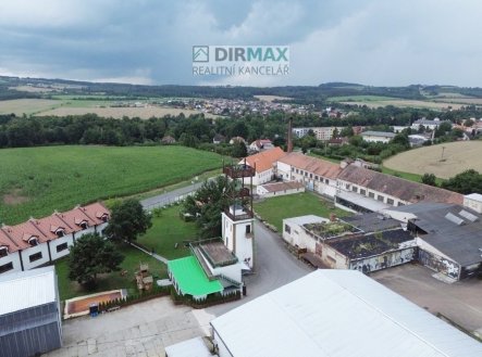 Pronájem skladu, 1 000 m²