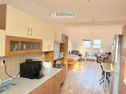 Pronájem bytu, 2+kk, 66 m²