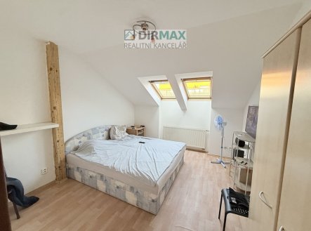 Pronájem bytu, 2+kk, 66 m²