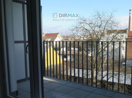 Pronájem bytu, 1+kk, 33 m²