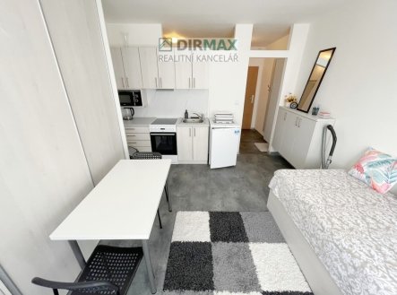 Pronájem bytu, 1+kk, 22 m²