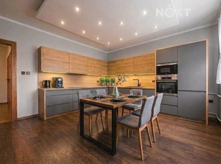Prodej domu/vily, 300 m²
