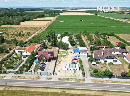 Prodej pozemku pro bydlení, 2 670 m²