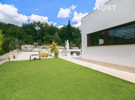 Pronájem domu/vily, 163 m²
