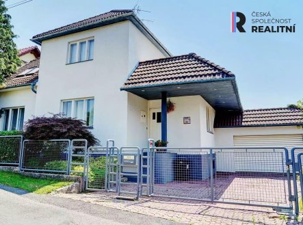 Prodej domu/vily, 192 m² obrázek