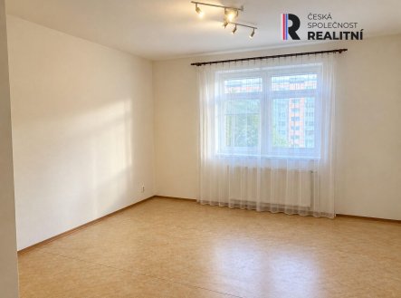 Pronájem bytu, 1+kk, 34 m²