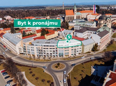 Pronájem bytu, 5+1, 178 m²