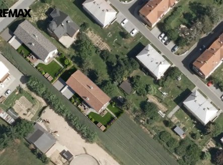 Prodej pozemku pro bydlení, 679 m²