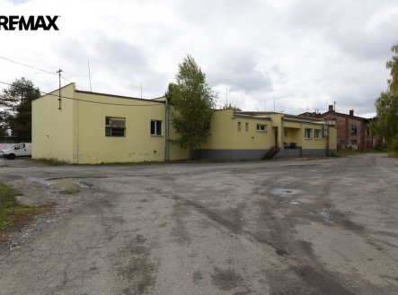 Prodej výrobní prostory, 1 033 m²