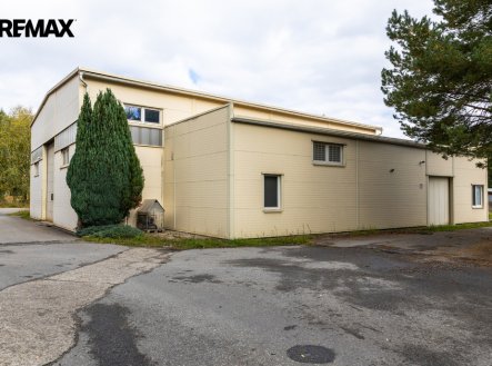 Prodej výrobní prostory, 1 033 m²
