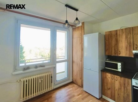 Pronájem bytu, 1+1, 32 m²