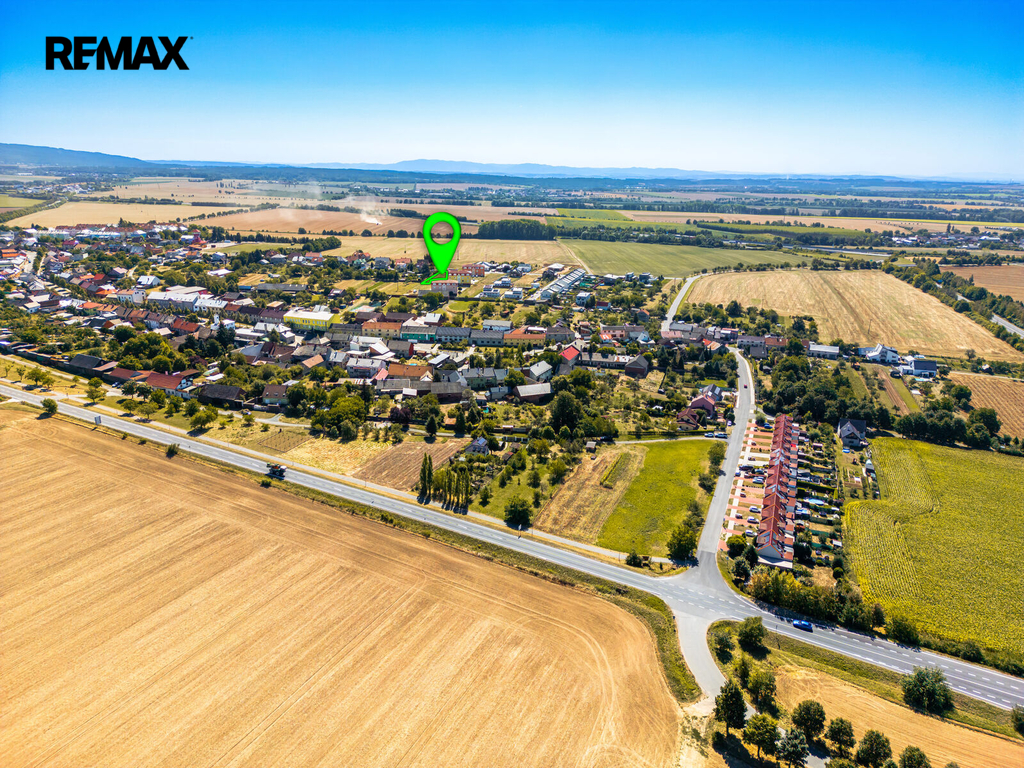 dji-0923-vyznaceni-pozemek-2.jpg
