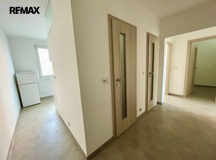 Pronájem bytu, 2+1, 55 m²