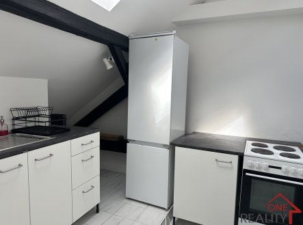 Pronájem bytu, 3+1, 90 m²