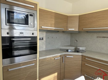 Pronájem bytu, 1+1, 35 m²