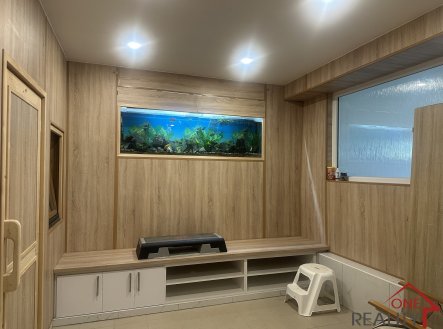 Pronájem komerčního objektu, jiný, 375 m²